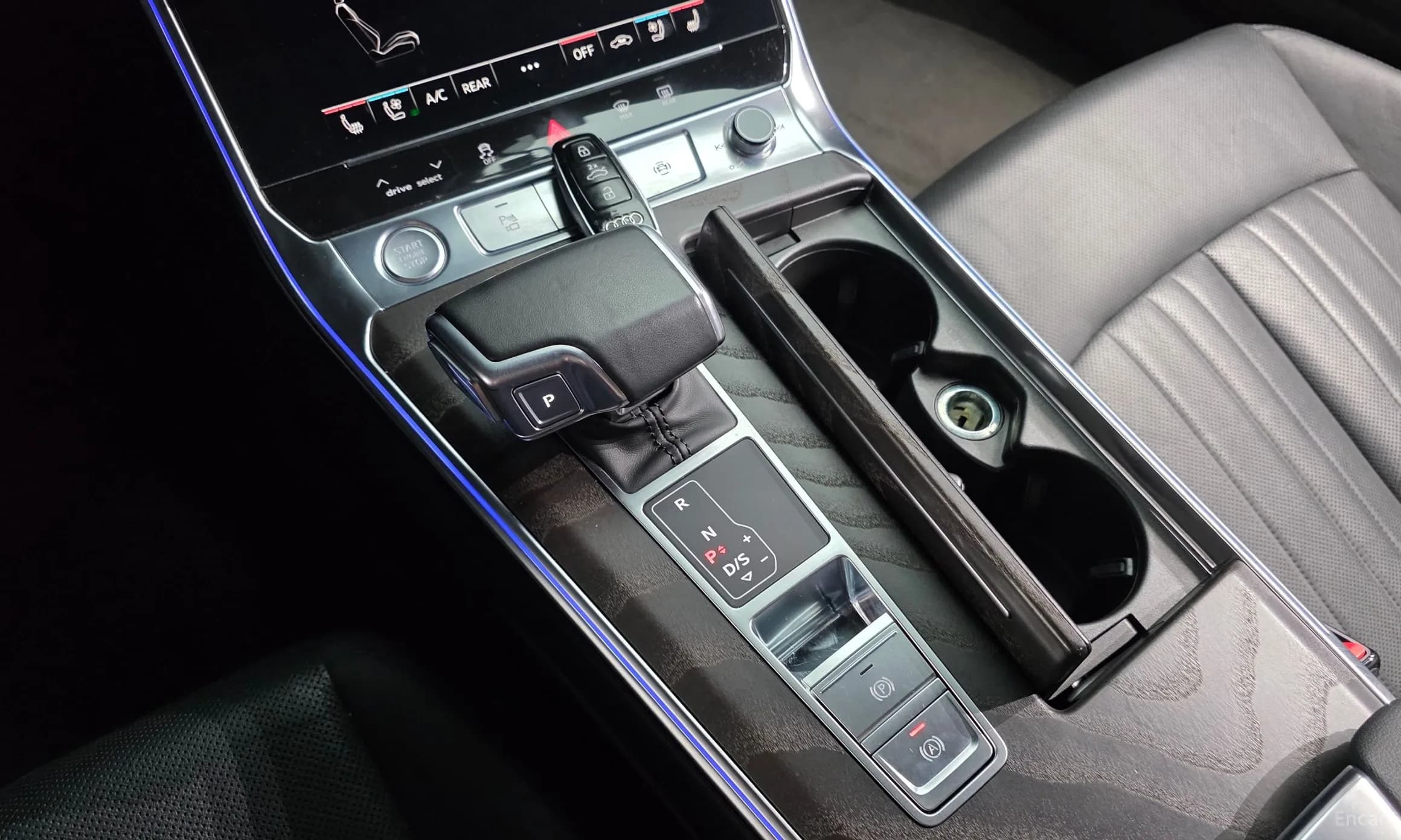 A6 (C8)