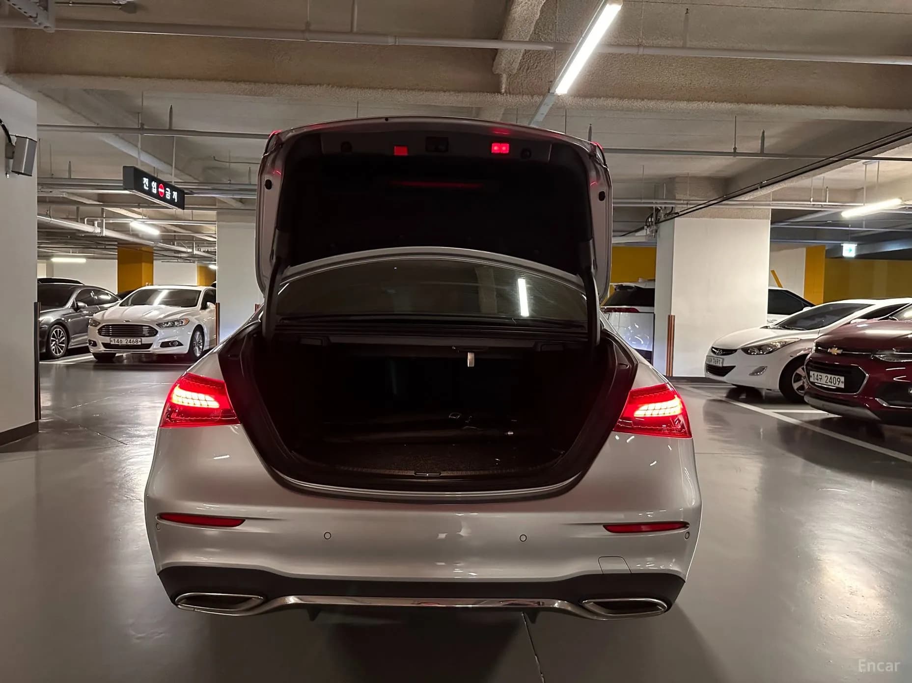 E-Class W213
