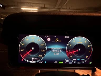E-Class W213