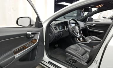 S60