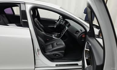 S60