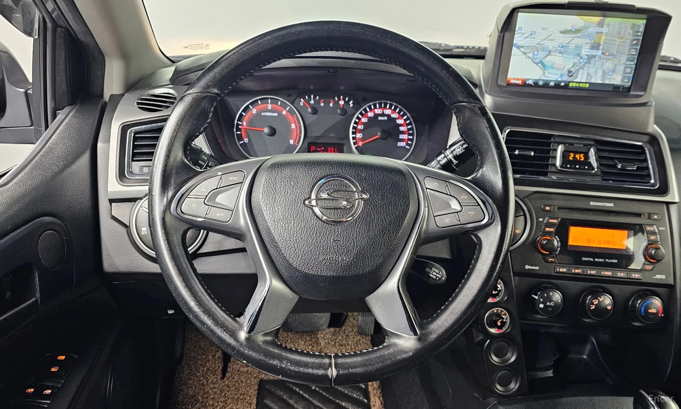 Korando Sports