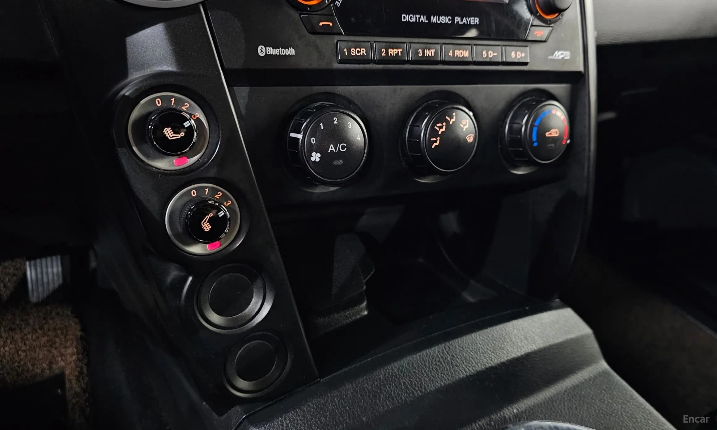 Korando Sports