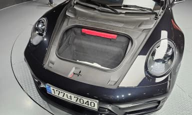 911 (992)
