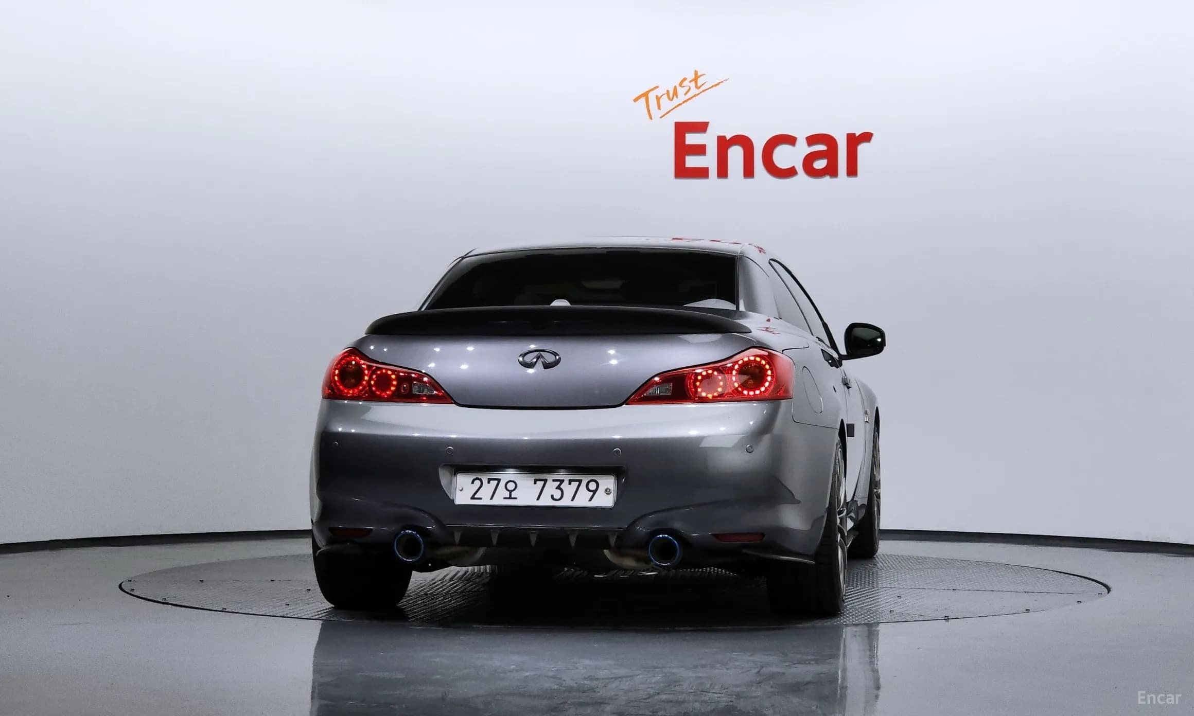 G37