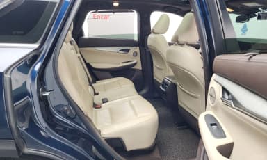 QX50 (P71A)