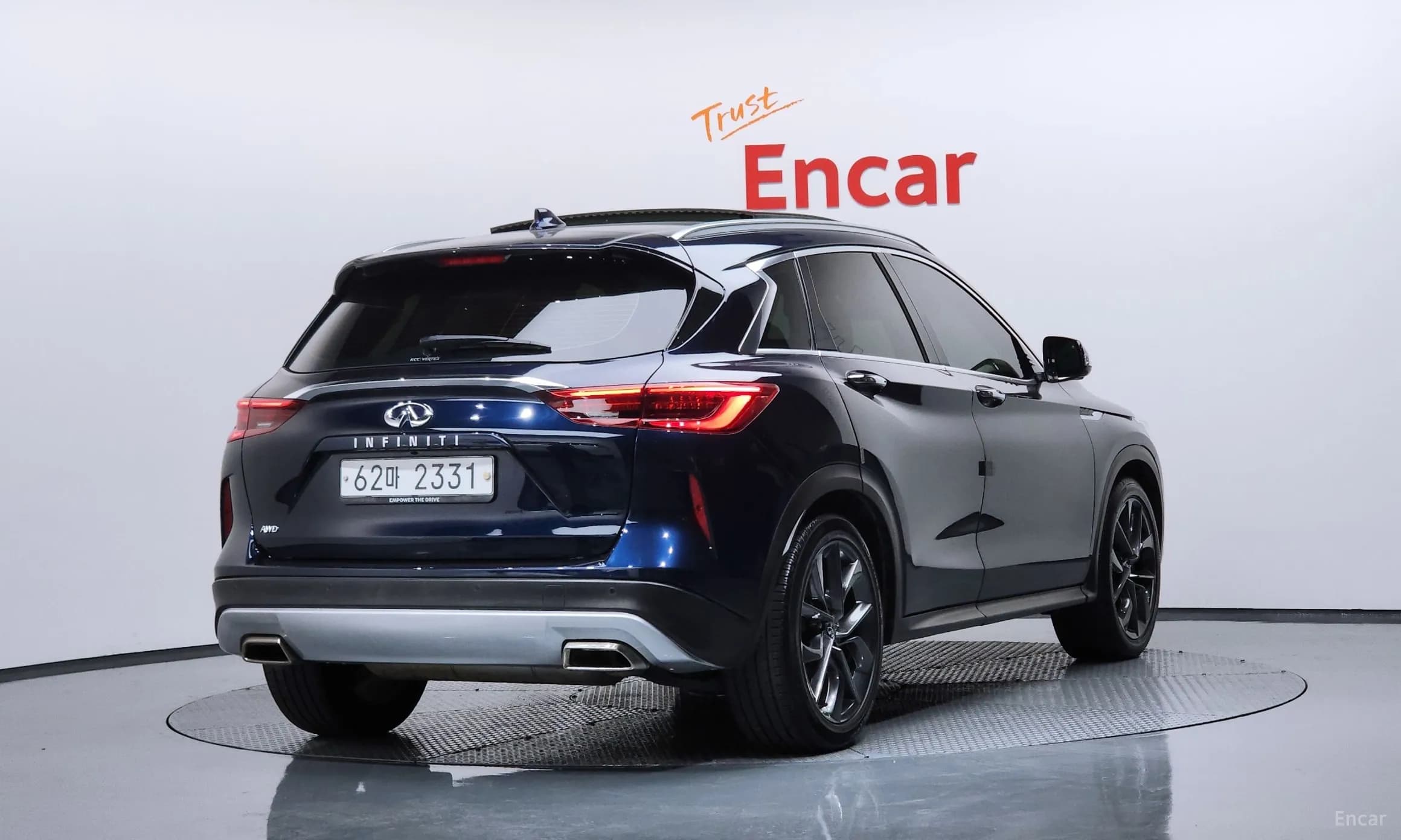 QX50 (P71A)