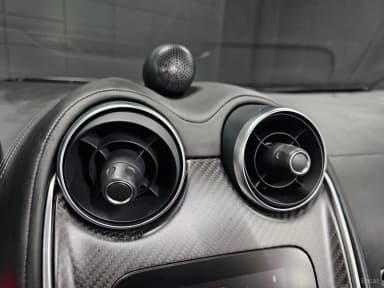 570S