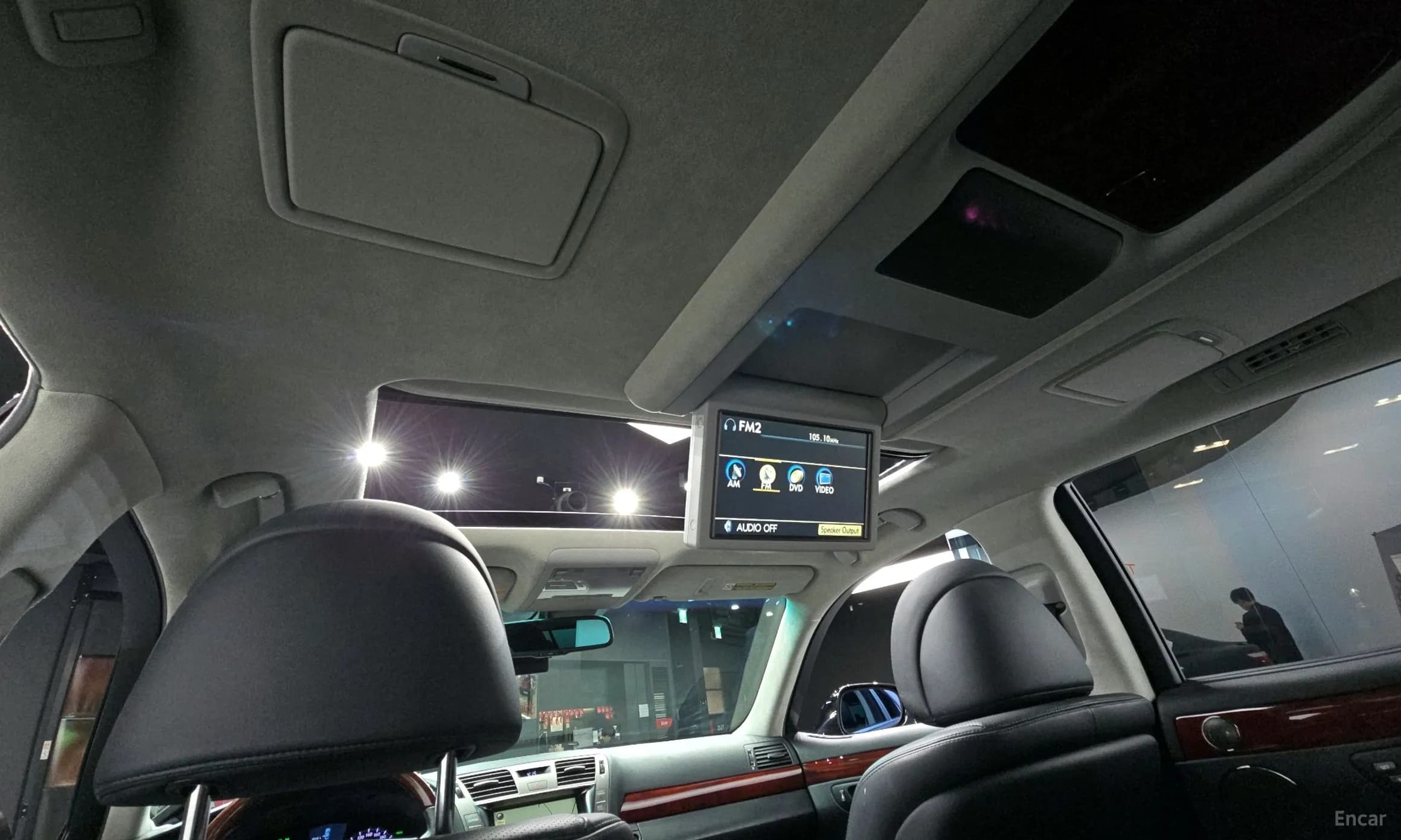 LS460L