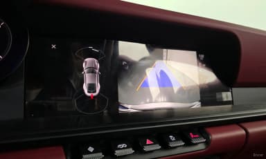 911 (992)