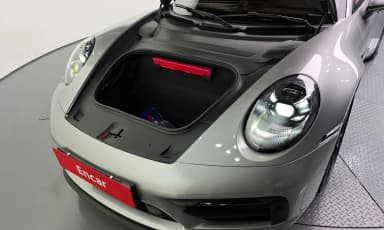 911 (992)