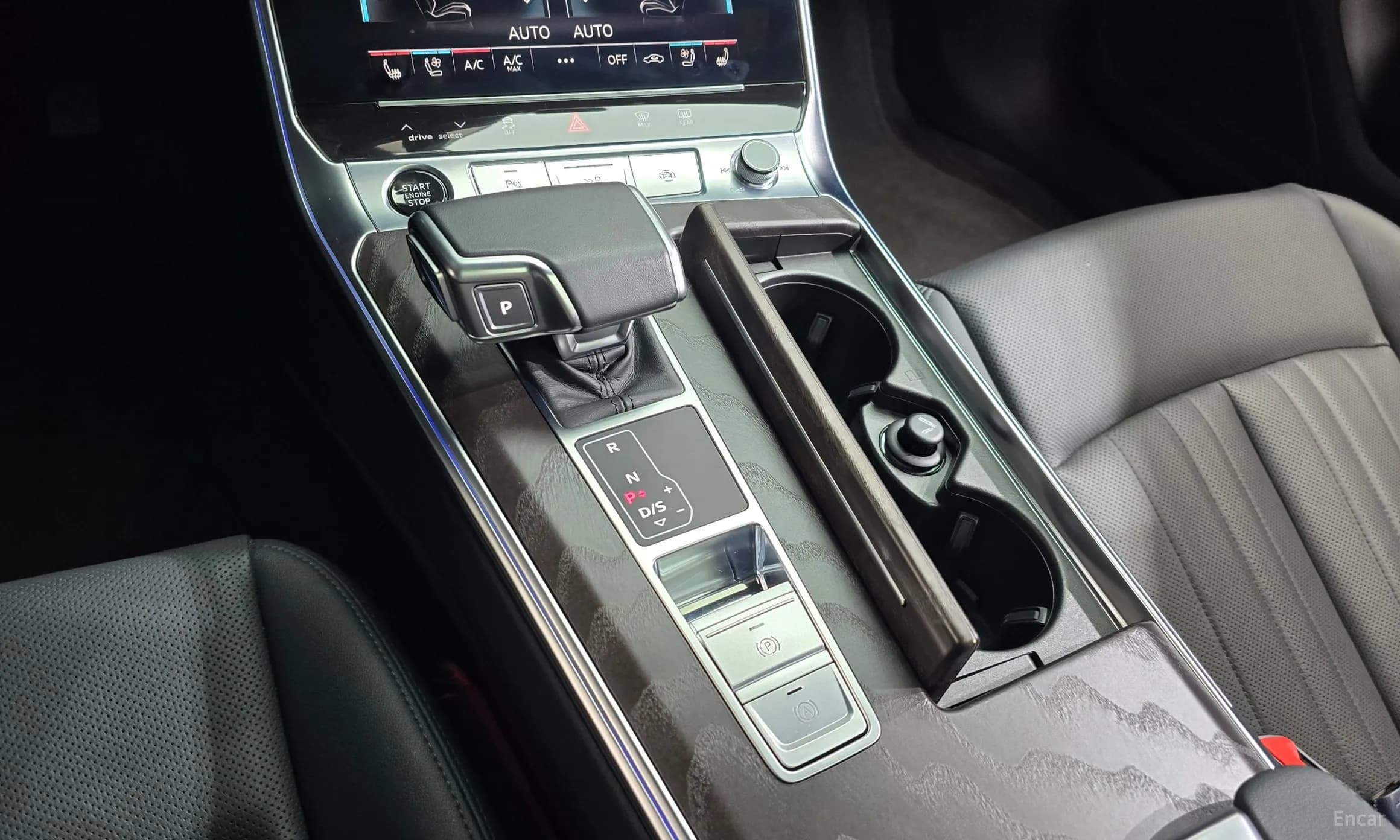 A6 (C8)