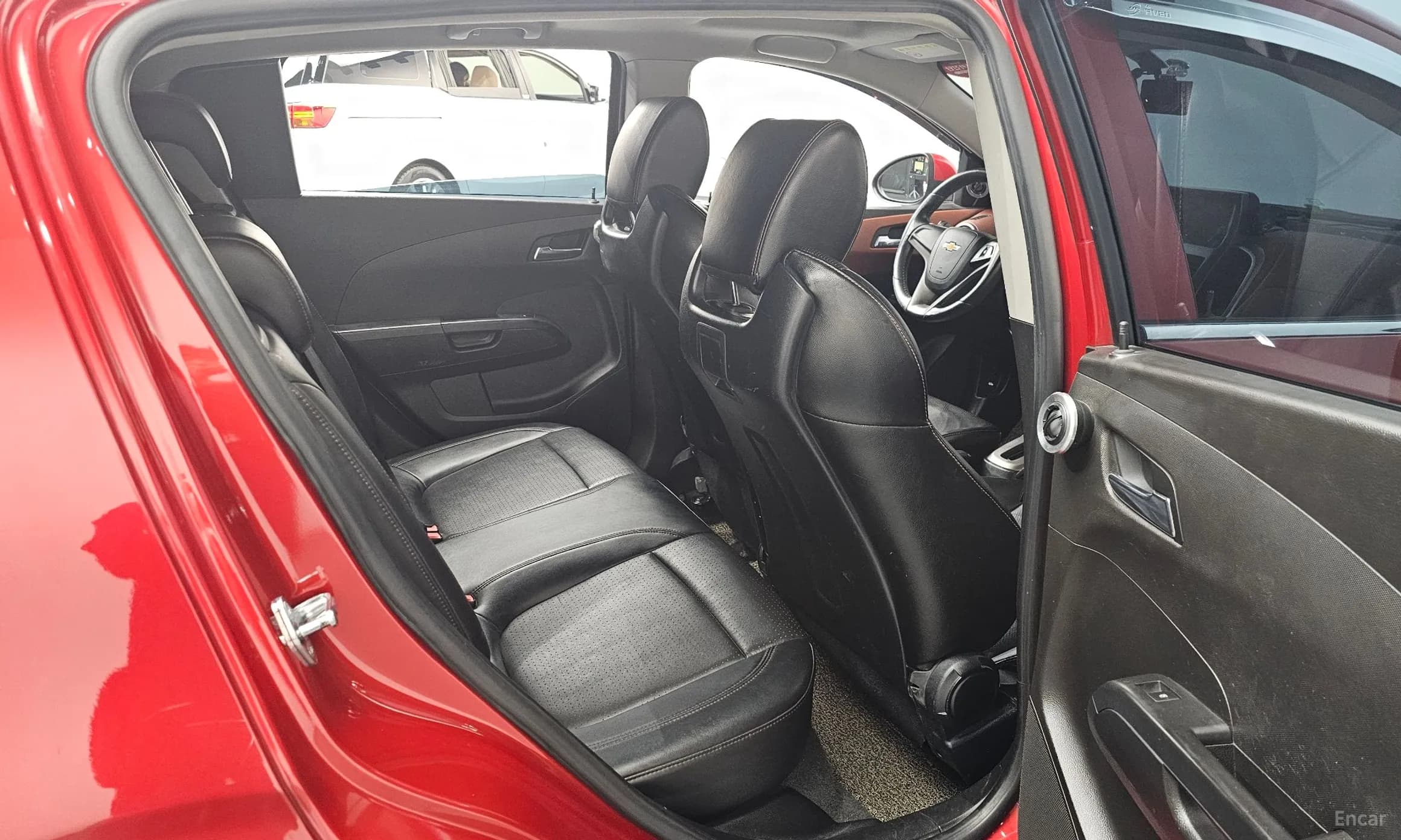 Aveo Hatchback