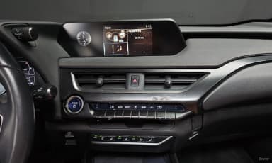 UX250h
