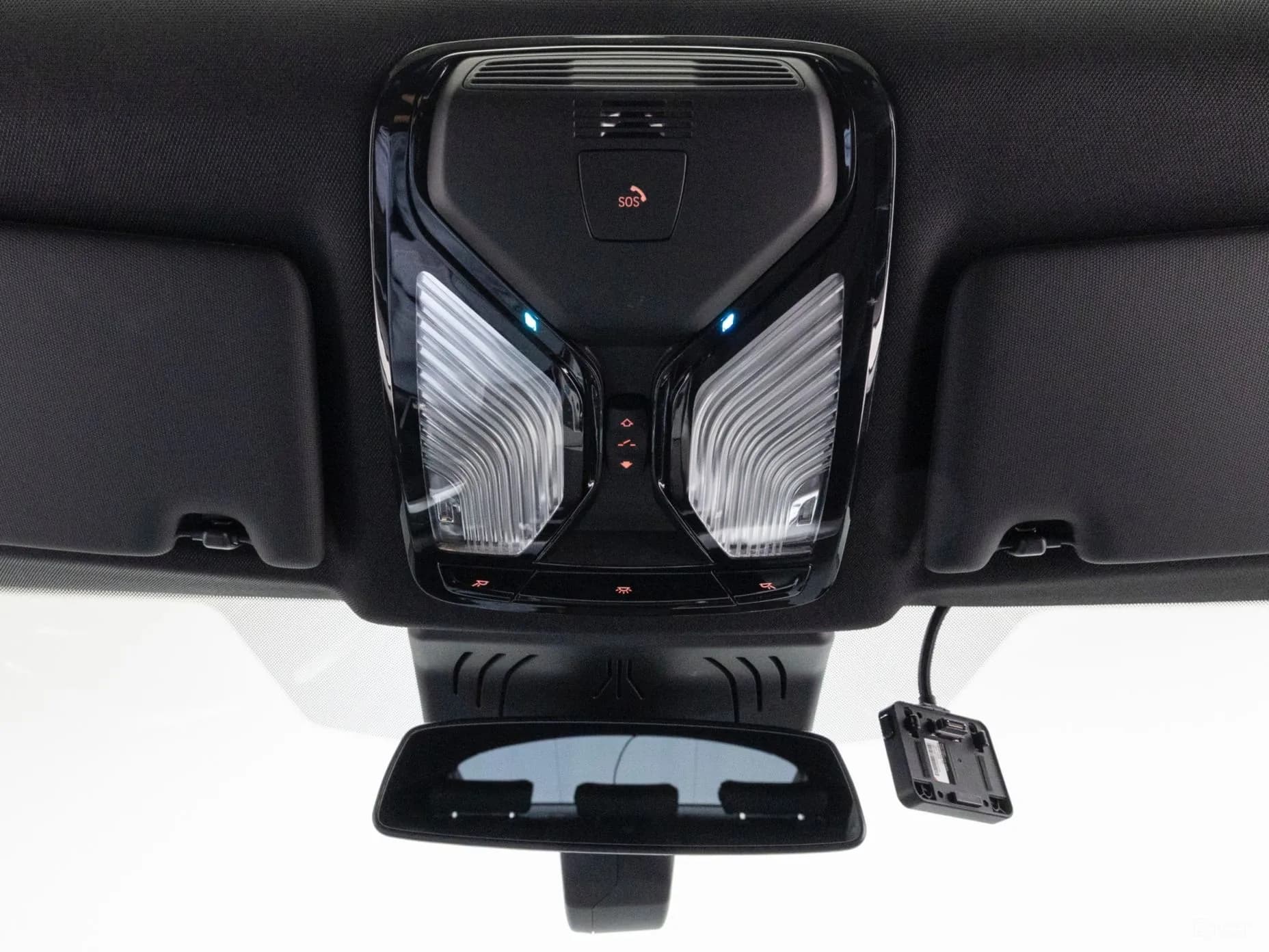i4