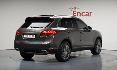 New Cayenne