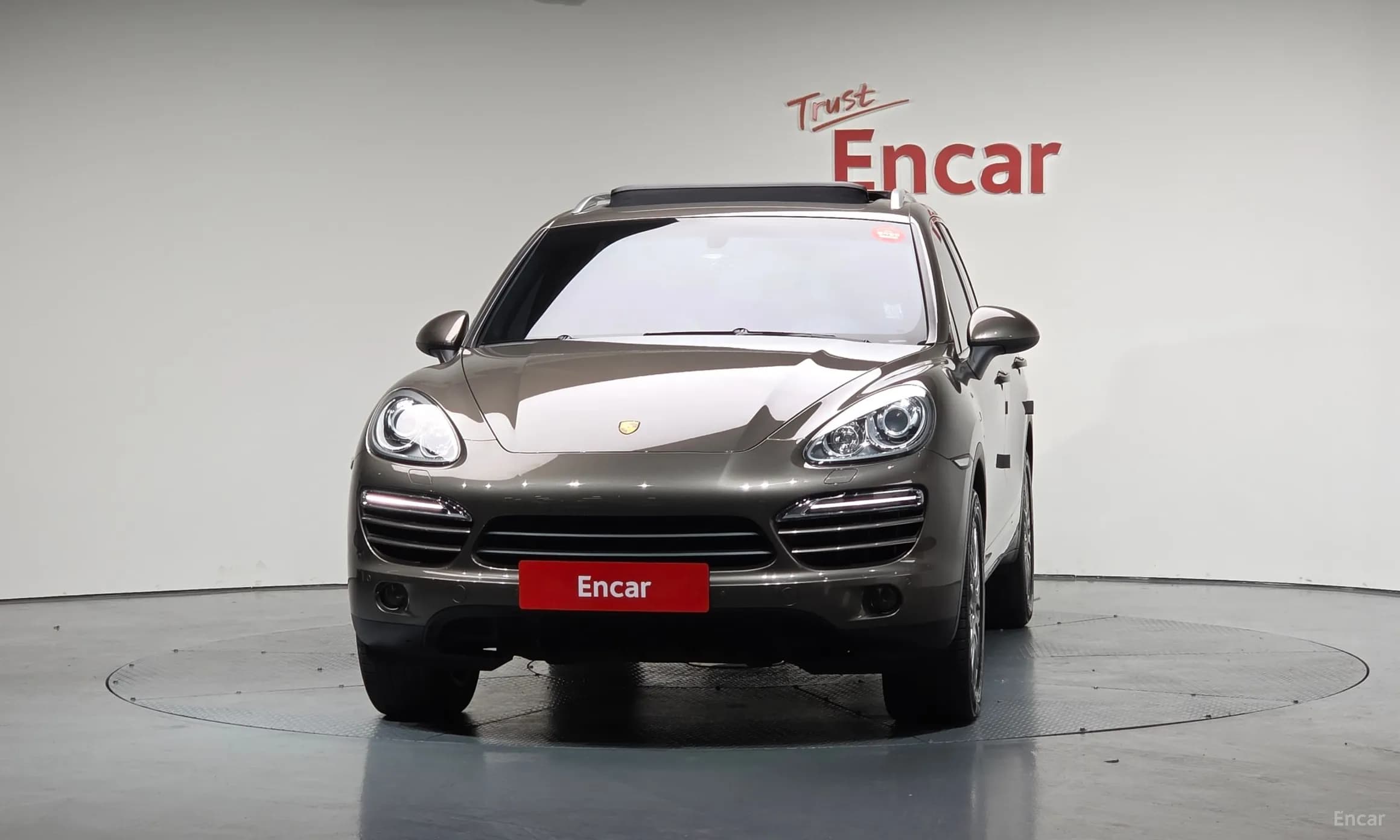 New Cayenne