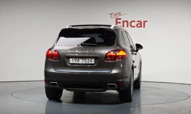 New Cayenne