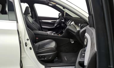 QX50 (P71A)