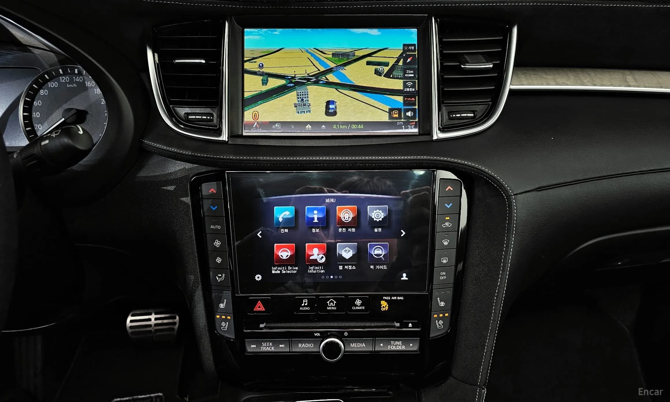QX50 (P71A)