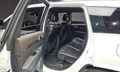 Grand Cherokee