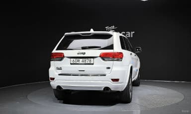 Grand Cherokee