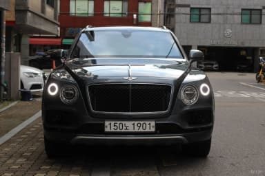Bentayga