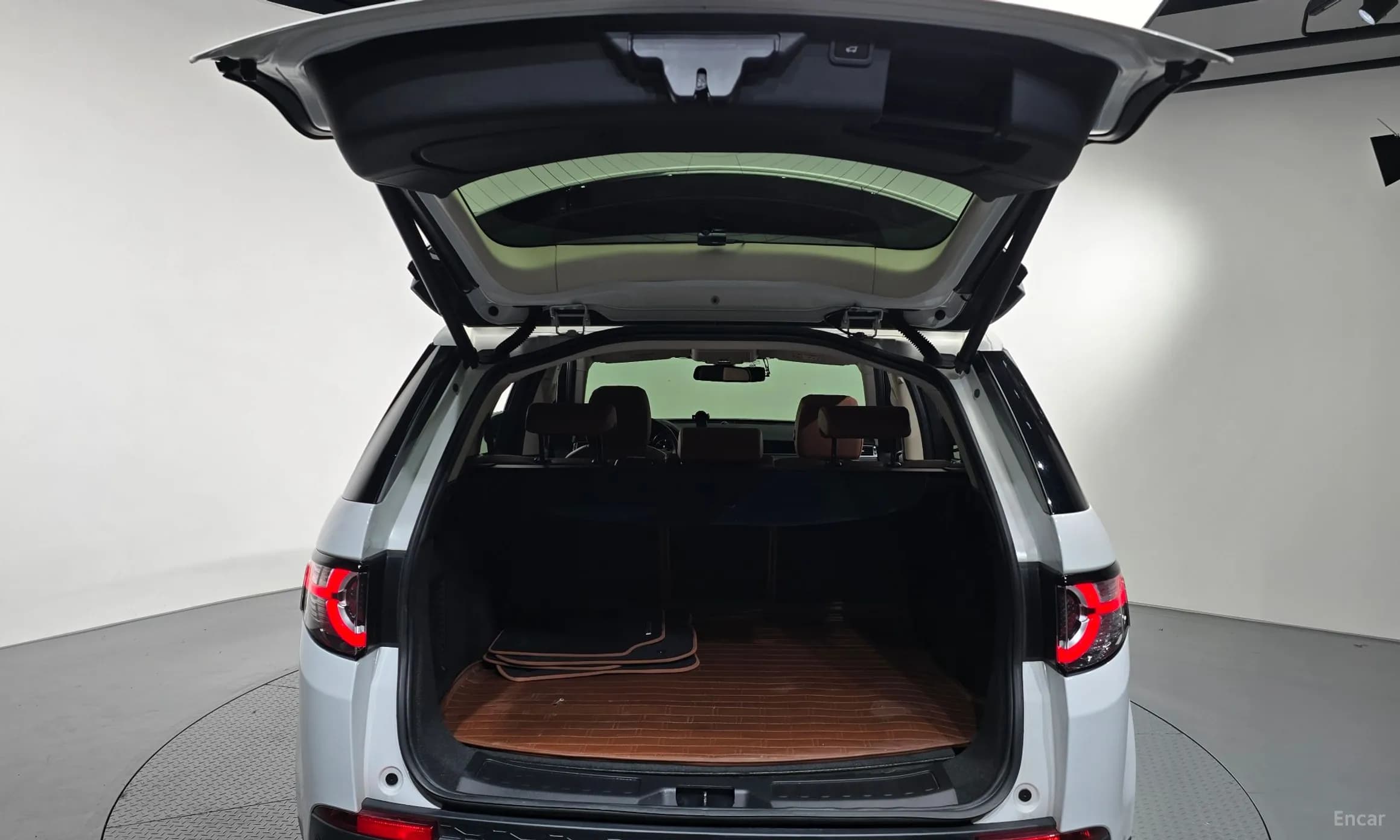 Discovery Sports