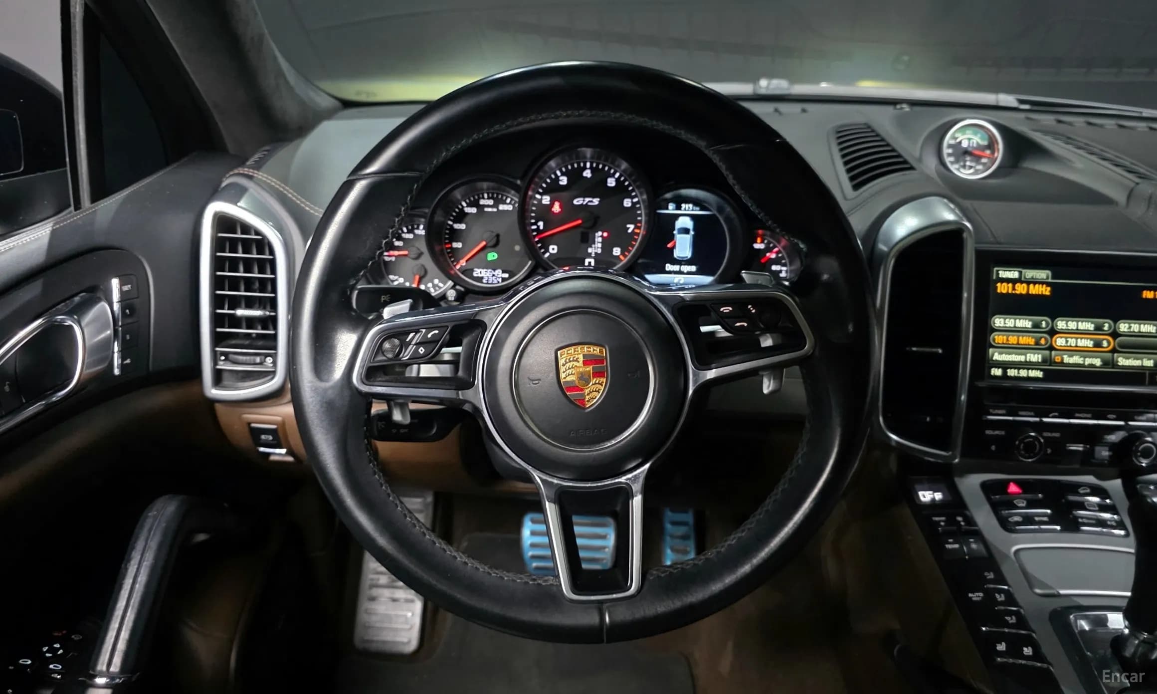New Cayenne