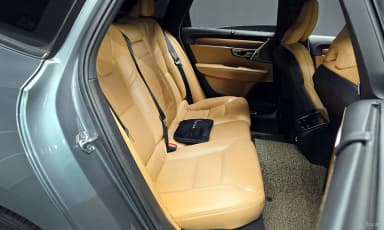 S90