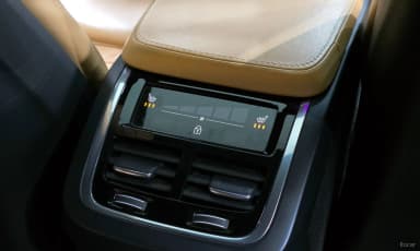 S90
