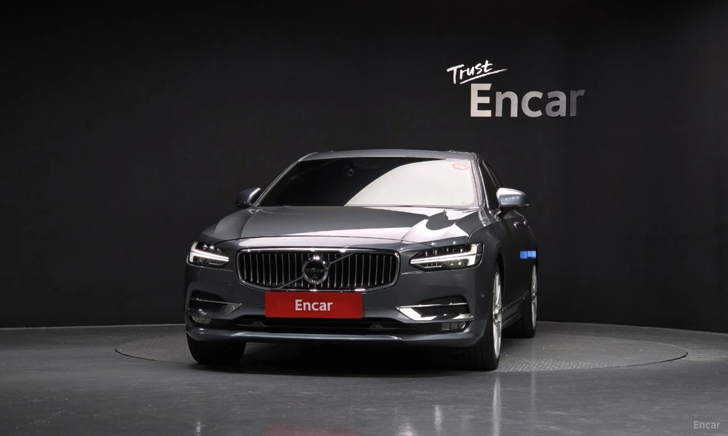 S90