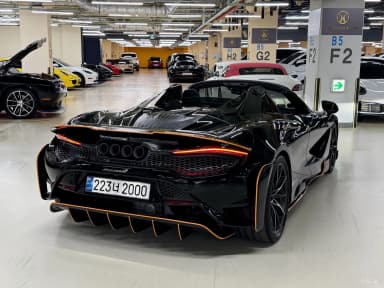 765LT
