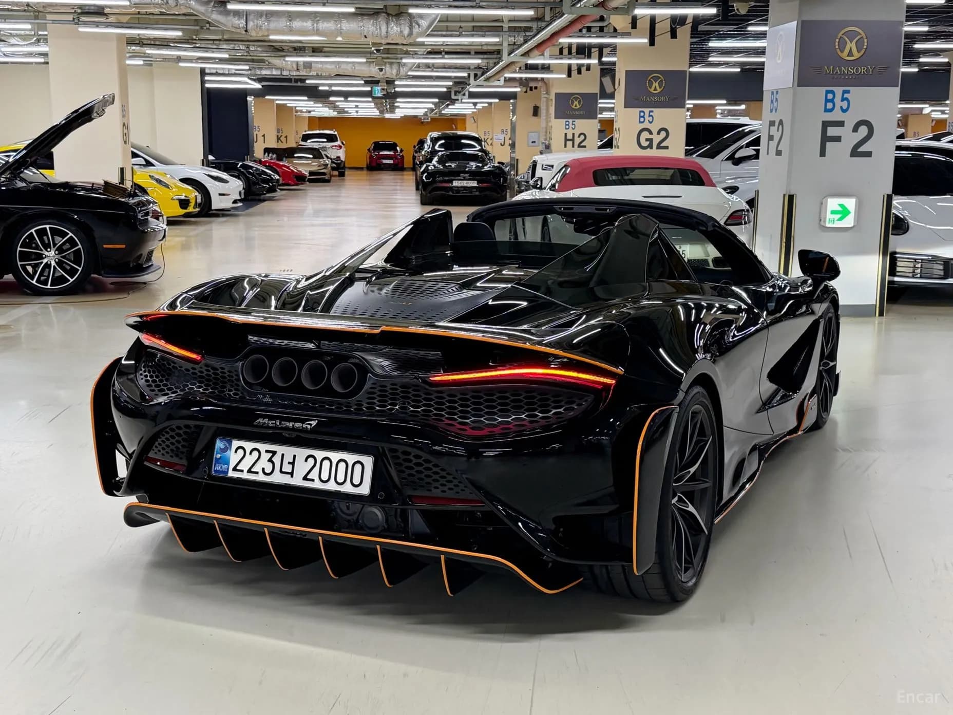 765LT
