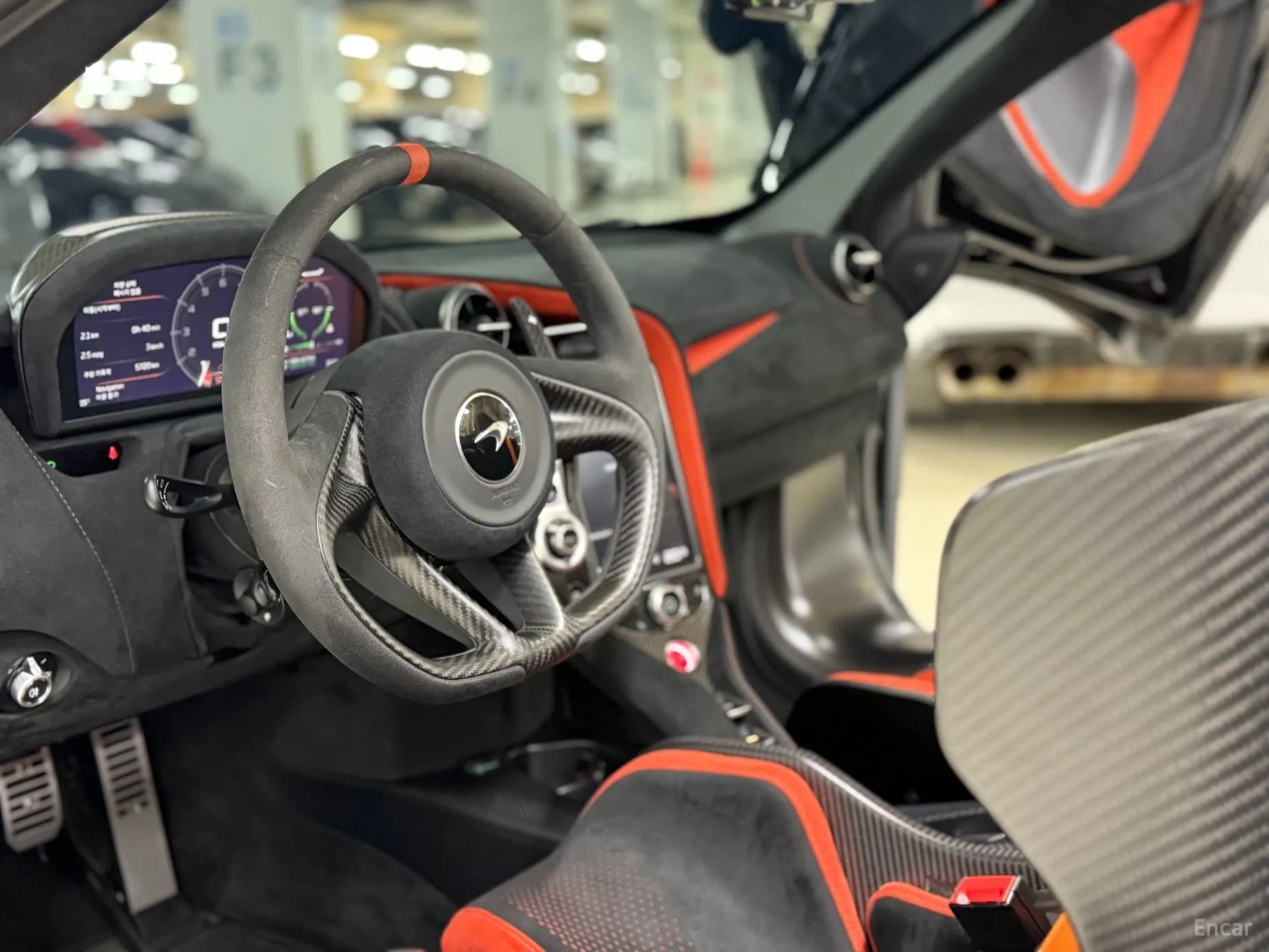 765LT