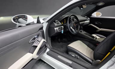 718 Cayman