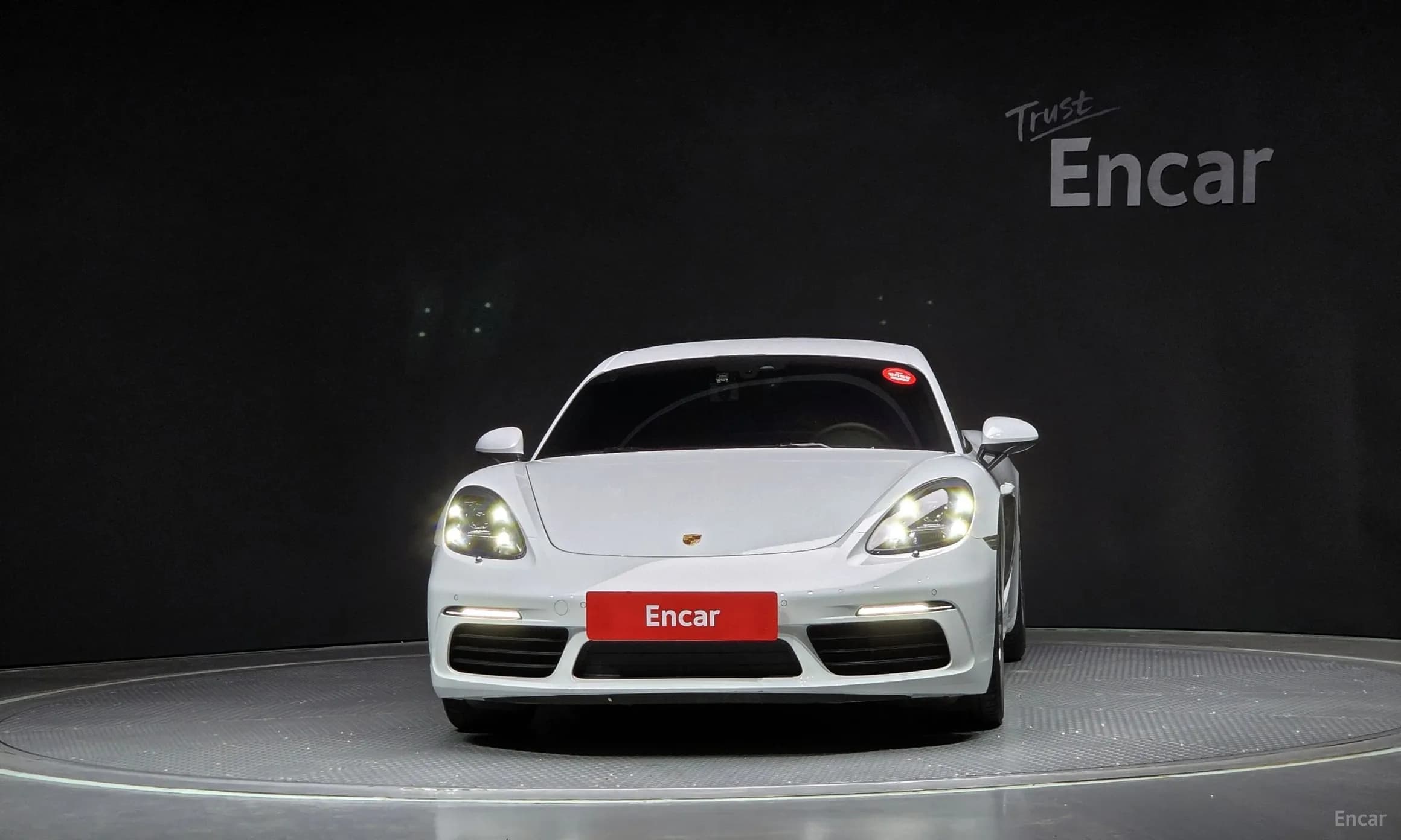 718 Cayman