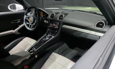 718 Cayman