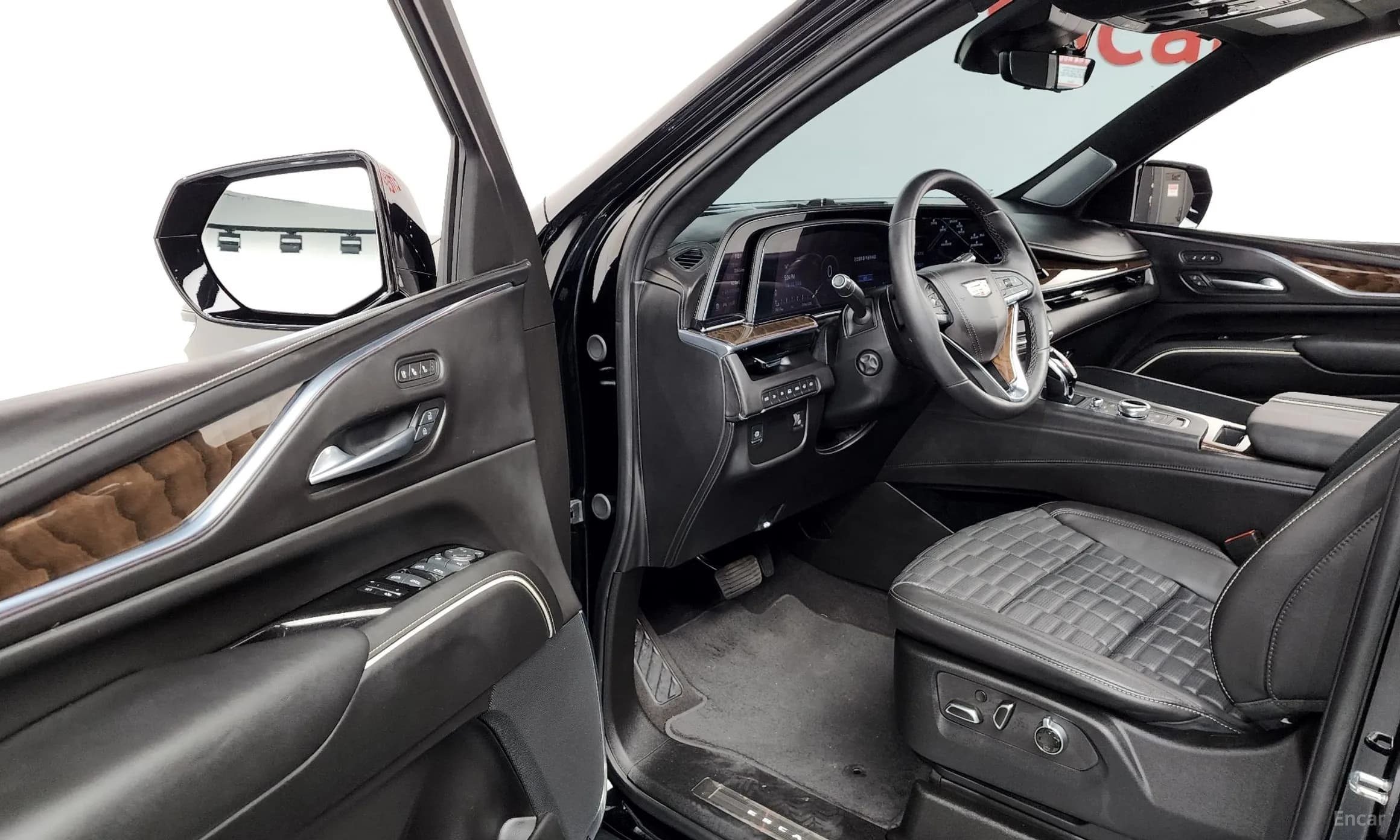 Escalade 5th Generation