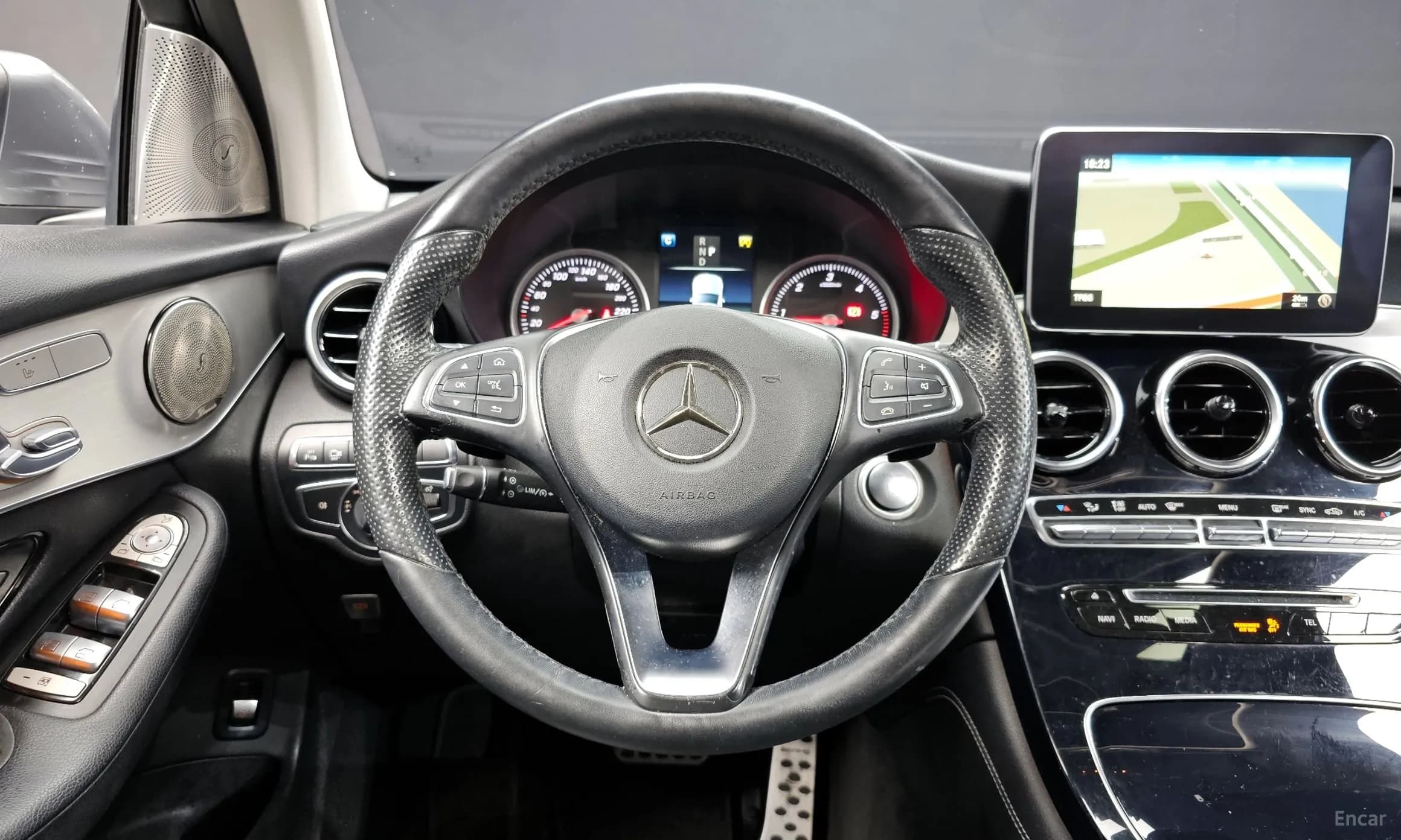 GLC-Class X253