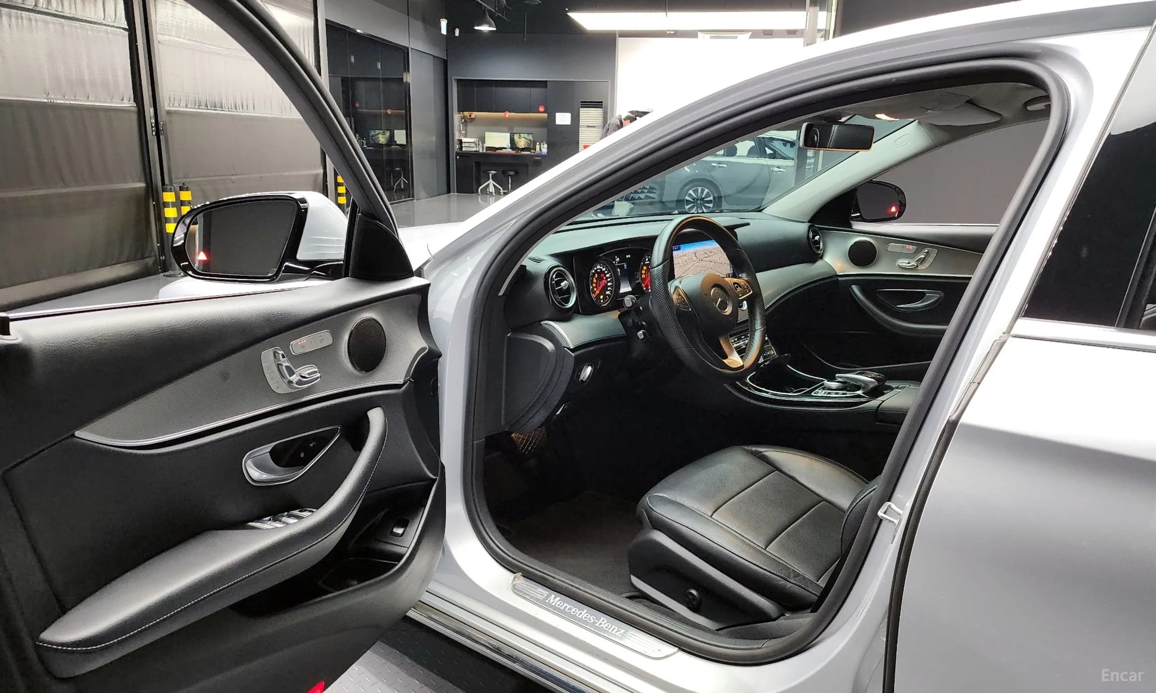 E-Class W213