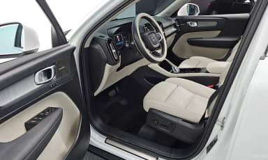 XC40