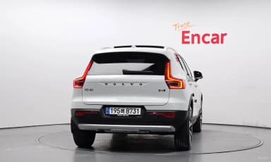 XC40