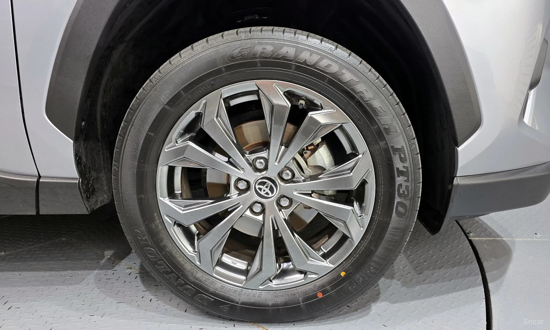 RAV4 5th Generation