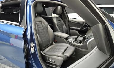 X4 (G02)