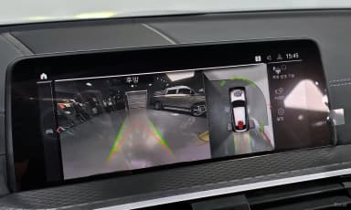 X4 (G02)
