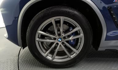 X4 (G02)