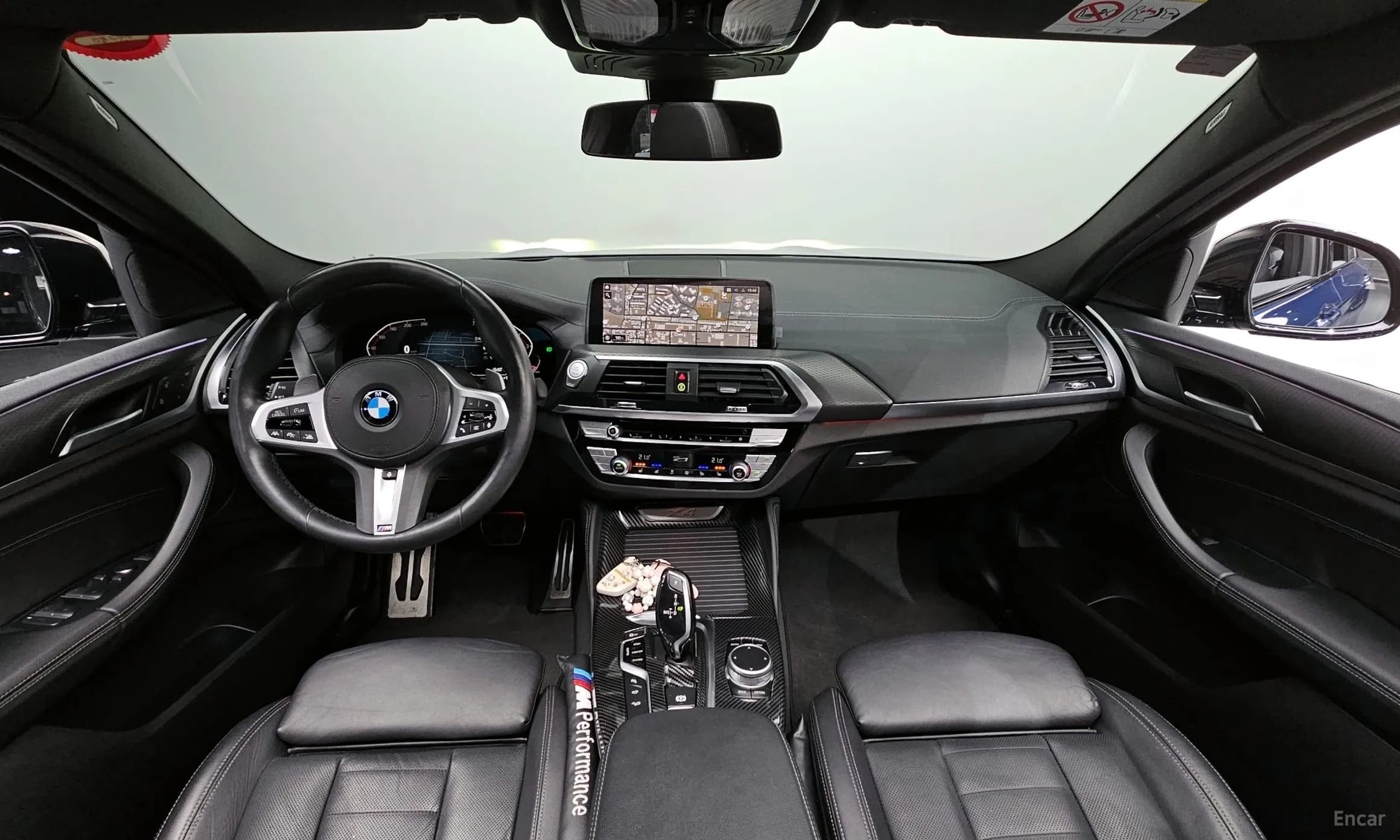 X4 (G02)