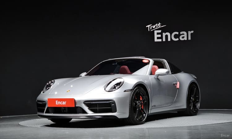 911 (992)