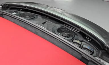 911 (992)